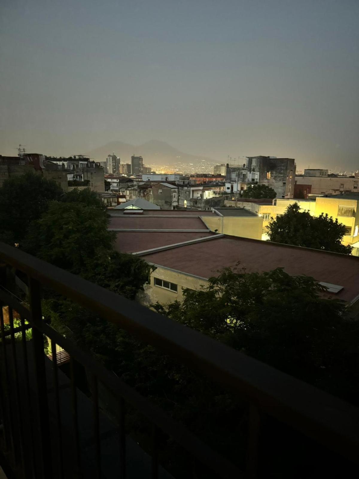 Terrazza Miracoli Napoli Aparthotel Bagian luar foto