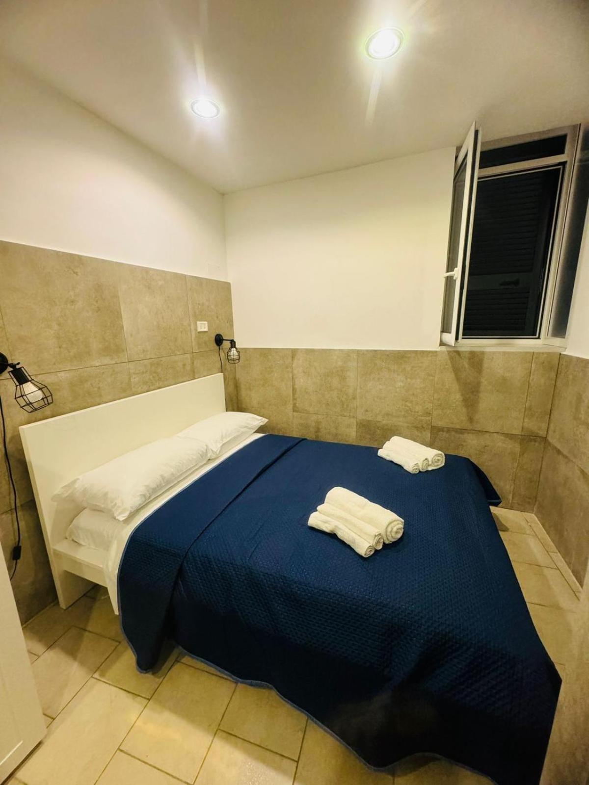 Terrazza Miracoli Napoli Aparthotel Bagian luar foto
